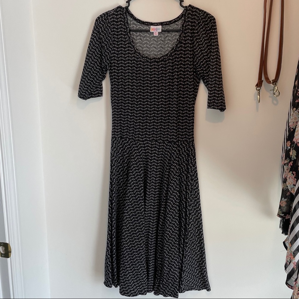 LuLaRoe Amelia Dress Small